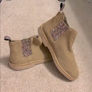 Girl’s brown booties with multi color glitter